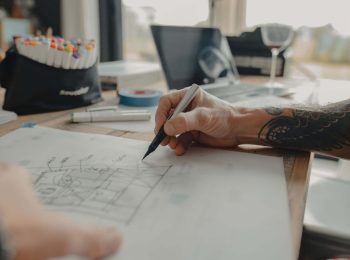 ryan-ancill--mLE8mVgUKM-unsplash